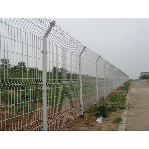 如何選擇合適的公路護(hù)欄網(wǎng)？