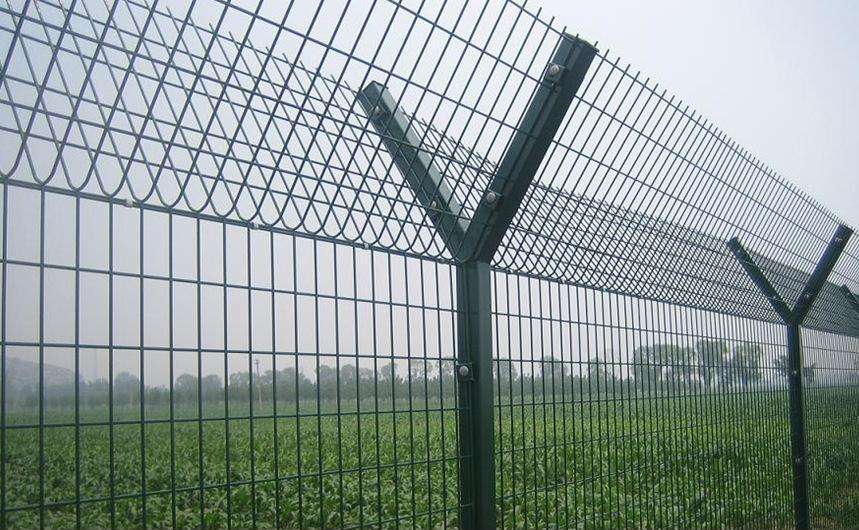 機(jī)場護(hù)欄